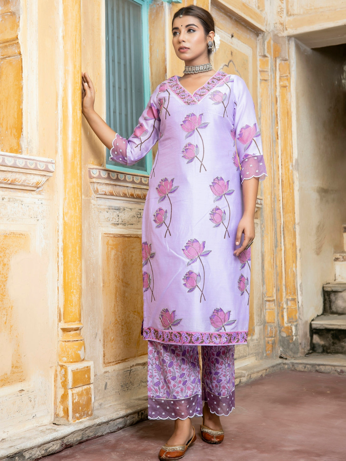 a person in a dress